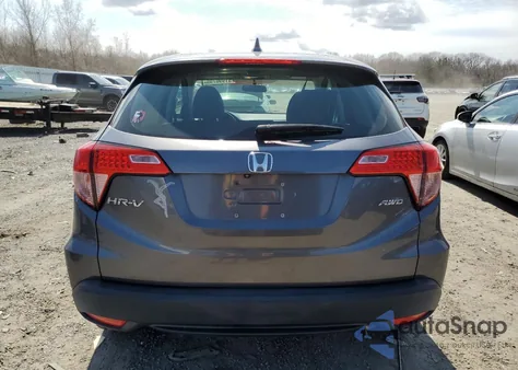 2017 Honda Hr-V Lx из США, поврежденный, VIN 3CZRU6H38HM726799